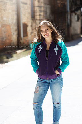 The Best High School Senior Photographers Sylvania Northview, Perrysburg, Bedford High School, Anthony Wayne High School, Ottawa Hills High